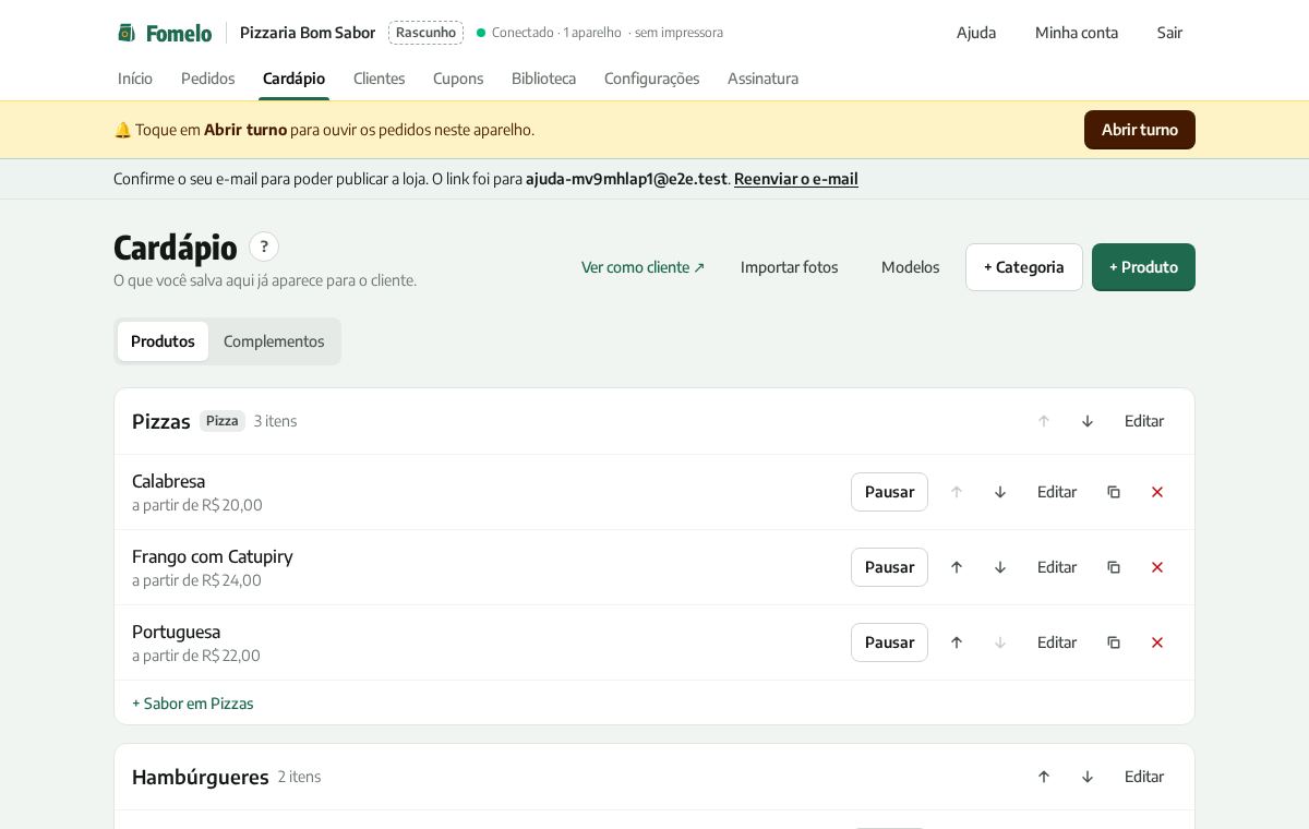 Tela do cardápio no painel, com categorias e itens