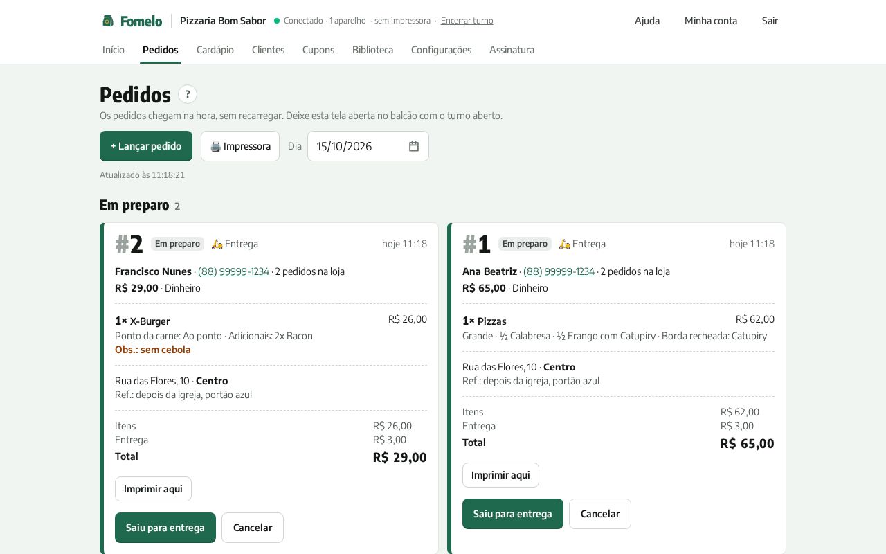 Painel da loja com os pedidos do dia como comandas: número, cliente, itens, endereço e total